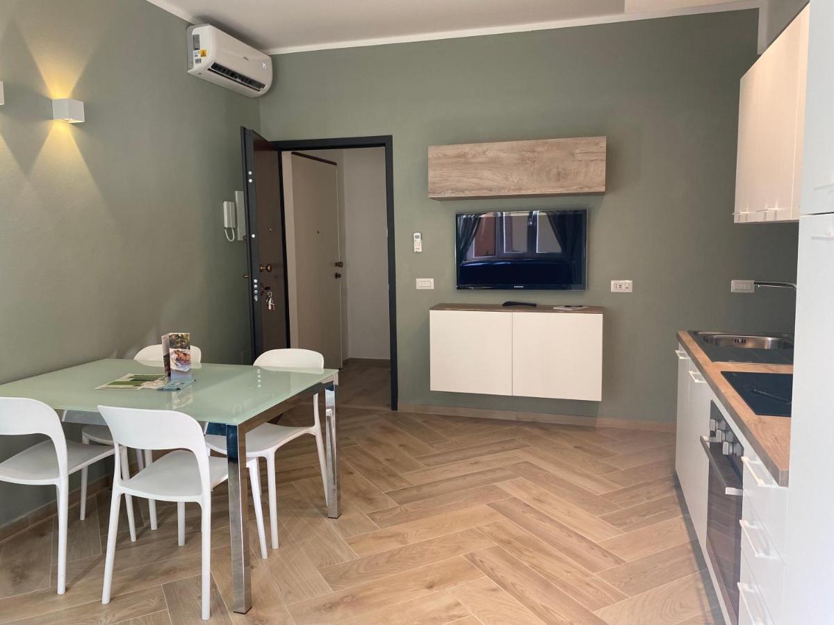 Casa Mare L.Ea. Lägenhet Follonica Exteriör bild